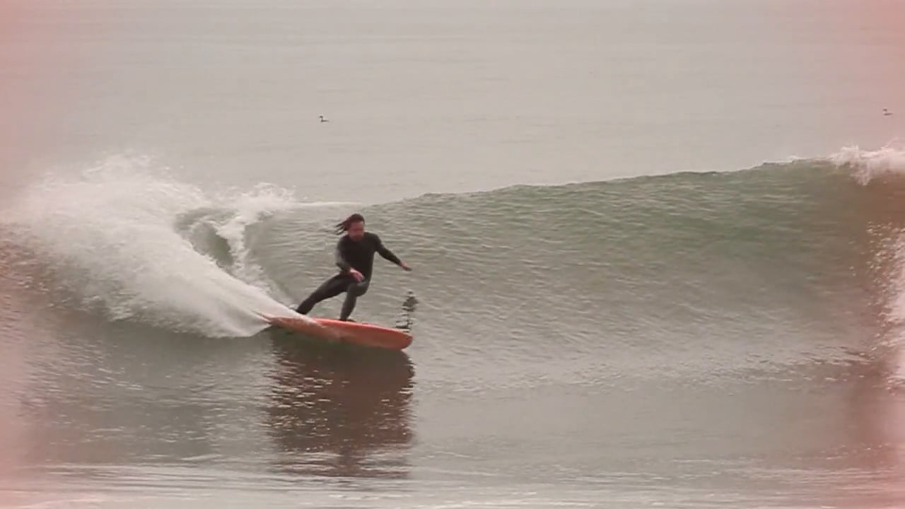 DEVON HOWARD SURFING A 7'2