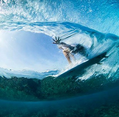 There's a hole in that wave...See it?Pic  by Stu Gibson