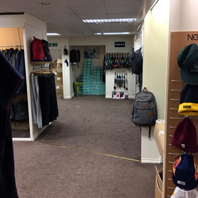 GOLD COAST SURF SHOP.png