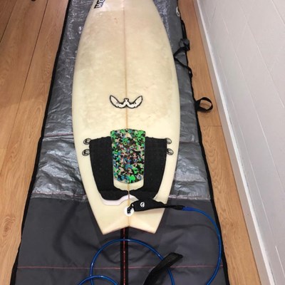 Surfplank voorkant.png