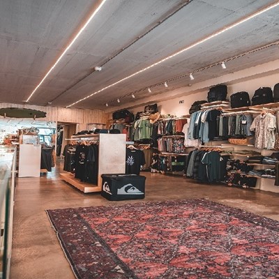 surfers lab.jpg