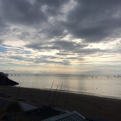 Still mornings #beachlife #abersoch #northwales #boating #abersochwatersports