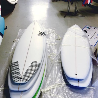 I love it when fresh sticks come into Triocean.LY Surfboards has come baring gifts.