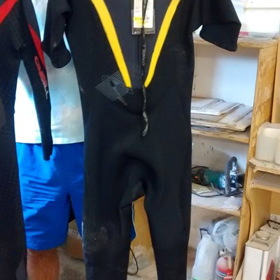 O'Neill Gooru 2/3, short sleeve, (blk/graph/lime).  Fantastic summer suit.  Was £134.95 now £65.