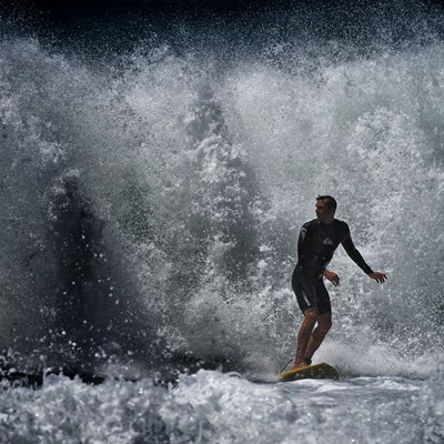 envie de fraicheur? rien de plus normal avec cette chaleur! je vous offre un petit spray marin avec mon pote alex...photo prise il y a un an pile...