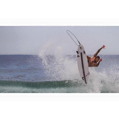Dyl Hannah Teamrider ripping great shot  (photo Mel Hannah)