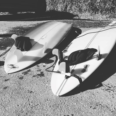 Big wave session this morning / gun testé et approuvé !! #bigwave #winter #gun #session #vendee #surfing #gloves #pintail #zerodegrees