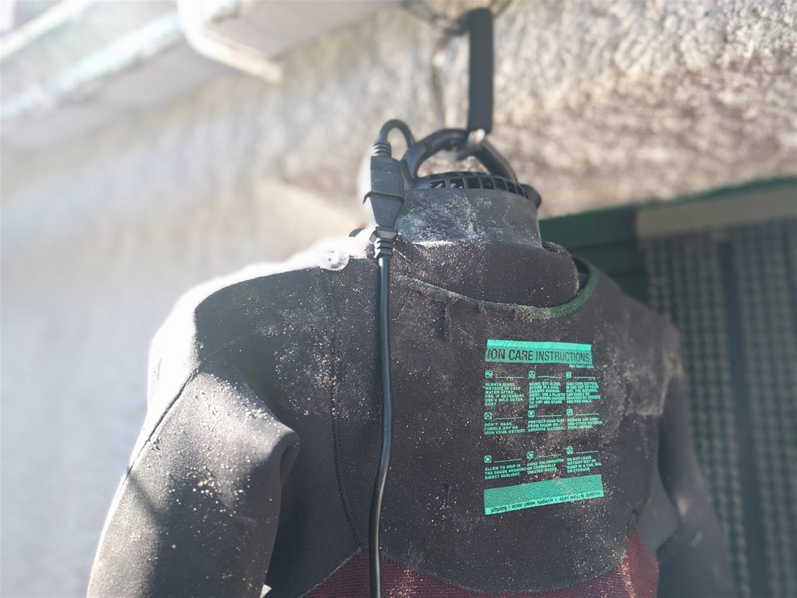 Blawesome Wetsuit Dryer Reviewed